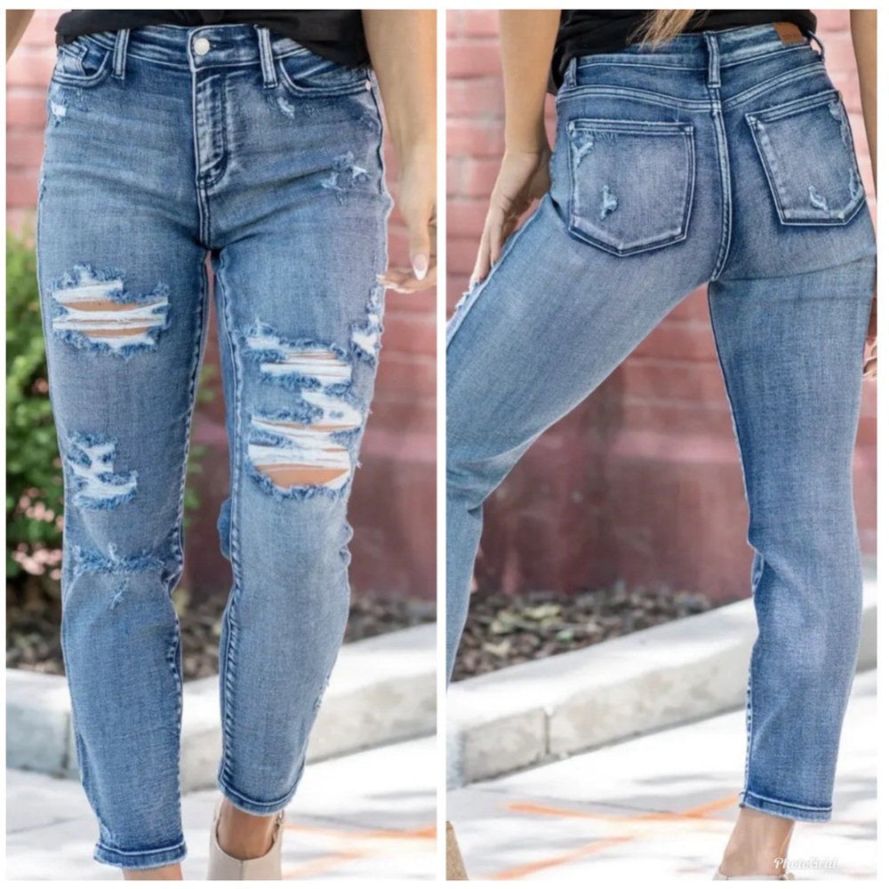 Judy Blue Weekender Distressed Dark Wash High Waist Boyfriend Fit Jean Size 9/29